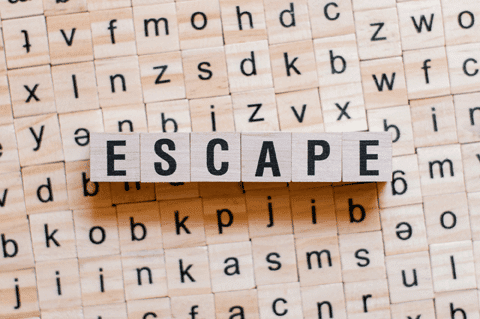 9 Escape Room Tips - Proven strategies to beat any escape room